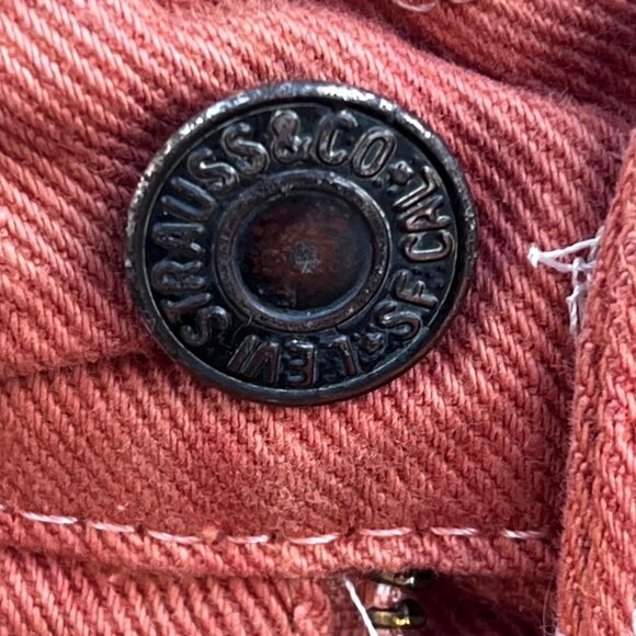 Vintage 70s Levis Patch Pocket Cropped Jeans in Peach Orange Size Xs/S Size 28 - Picture 7 of 9